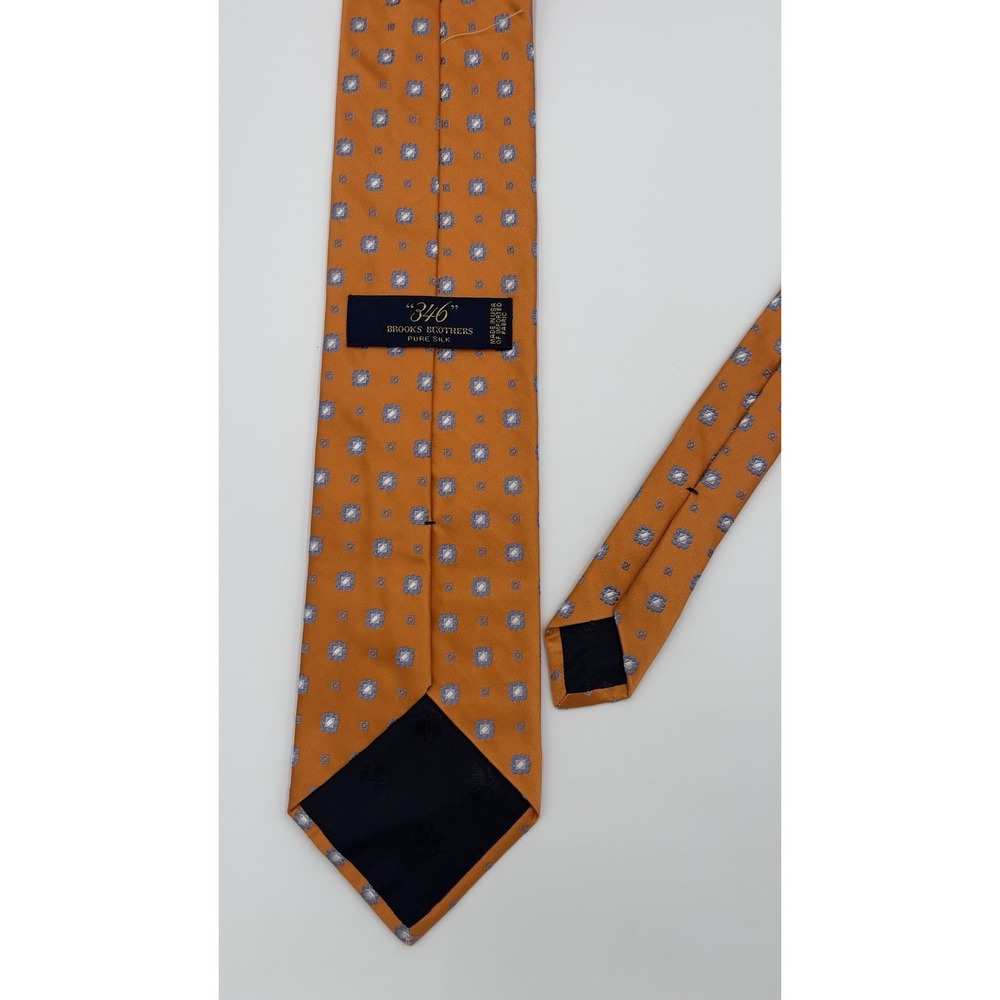 Brooks Brothers 346 Silk Tie Orange Blue White Geometric Medallion Foulard Men